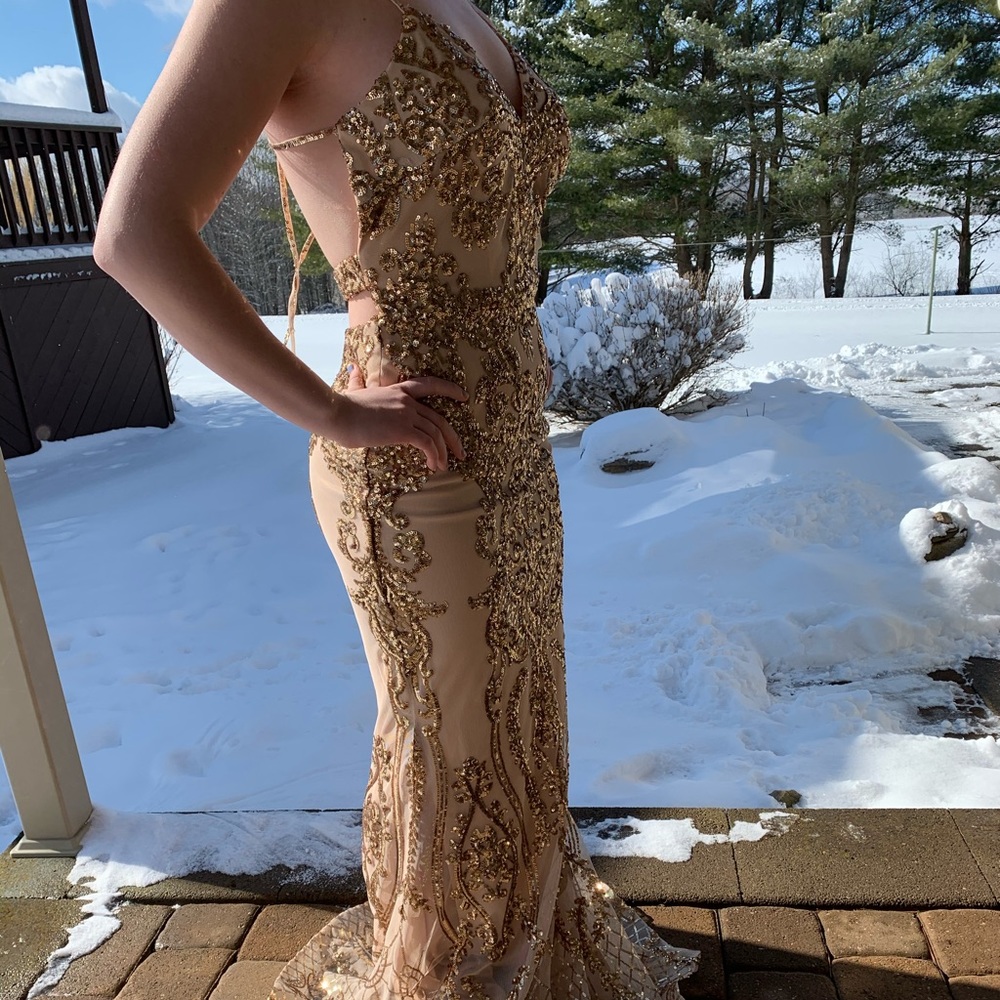 Gold with sparkles prom/homecoming dress